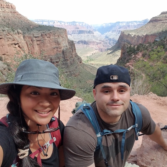 Meet your Posher, Crystal - Picture 2 of 4